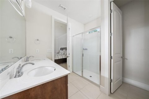 Casa en venta en Kissimmee, Florida, 4 dormitorios, 171.87 m2 № 1918374 - foto 23