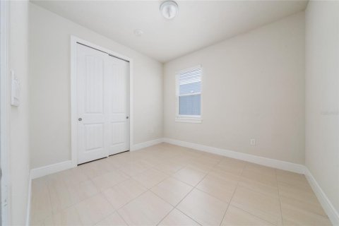 Casa en venta en Kissimmee, Florida, 4 dormitorios, 171.87 m2 № 1918374 - foto 10
