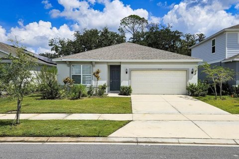 Casa en venta en Kissimmee, Florida, 4 dormitorios, 171.87 m2 № 1918374 - foto 1