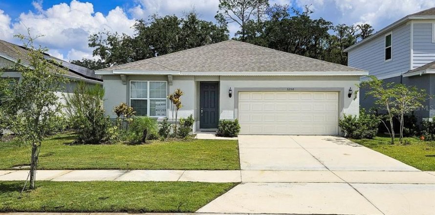 Casa en Kissimmee, Florida 4 dormitorios, 171.87 m2 № 1918374