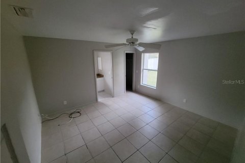 Casa en alquiler en North Port, Florida, 3 dormitorios, 116.59 m2 № 1915803 - foto 7