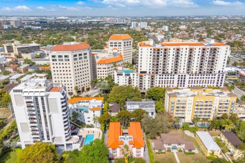 Copropriété à vendre à Coral Gables, Floride: 2 chambres, 88.26 m2 № 2021191 - photo 25