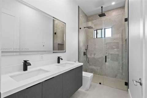 Casa en venta en Homestead, Florida, 4 dormitorios, 246.93 m2 № 2066331 - foto 13