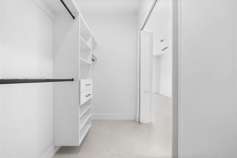 Casa en venta en Homestead, Florida, 4 dormitorios, 246.93 m2 № 2066331 - foto 23