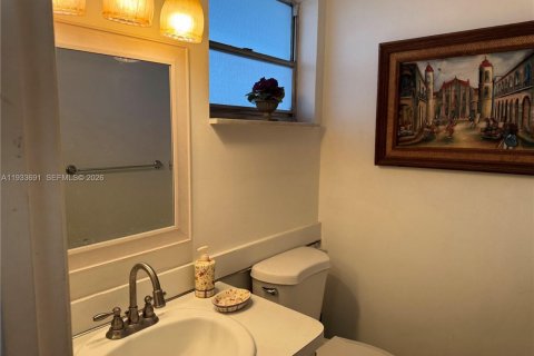 Apartment in Hollywood, Florida 1 bedroom, 72 sq.m. № 2086332 - photo 6