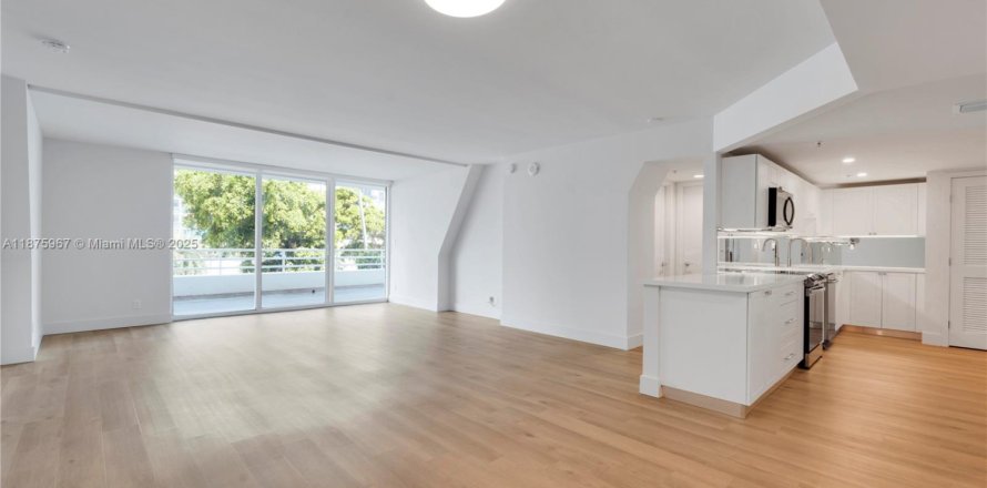 Appartement à Miami, Floride 2 chambres, 130.43 m2 № 1921506