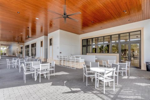 Copropriété à louer à Doral, Floride: 3 chambres, 132.39 m2 № 1947393 - photo 24