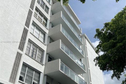 Купить кондоминиум в Бей-Харбор-Айлендс, Флорида 2 спальни, 133.87м2, № 2051021 - фото 7