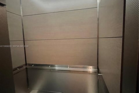 Купить кондоминиум в Бей-Харбор-Айлендс, Флорида 2 спальни, 133.87м2, № 2051021 - фото 11