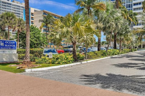 Copropriété à vendre à Fort Lauderdale, Floride: 2 chambres, 122.63 m2 № 2032085 - photo 10