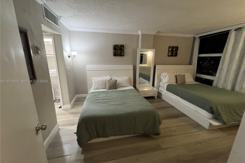 Copropriété à vendre à Fort Lauderdale, Floride: 2 chambres, 122.63 m2 № 2032085 - photo 28
