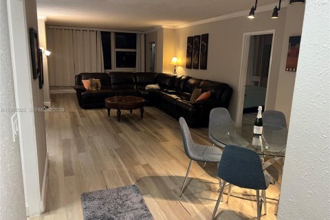 Copropriété à vendre à Fort Lauderdale, Floride: 2 chambres, 122.63 m2 № 2032085 - photo 16
