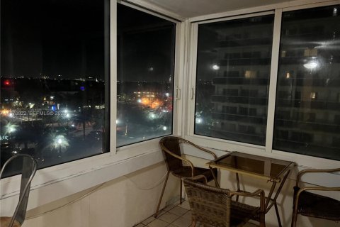 Copropriété à vendre à Fort Lauderdale, Floride: 2 chambres, 122.63 m2 № 2032085 - photo 20