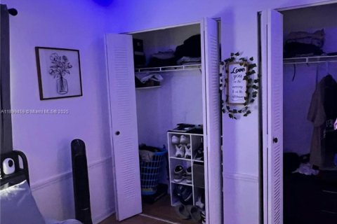 Купить виллу или дом в Майами, Флорида 2 спальни, 107.77м2, № 1950840 - фото 16