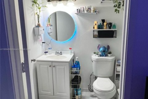 Купить виллу или дом в Майами, Флорида 2 спальни, 107.77м2, № 1950840 - фото 13