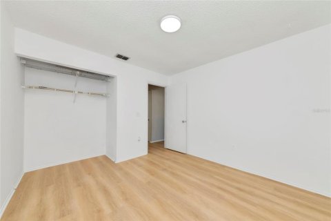 Condo in Bradenton, Florida, 2 bedrooms № 2212107 - photo 22