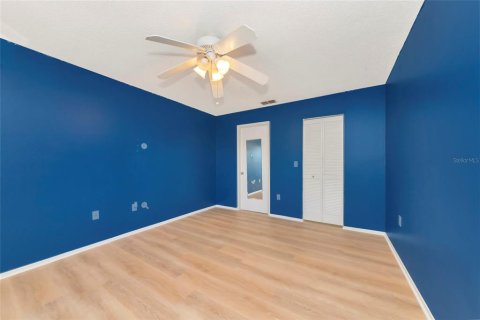 Condo in Bradenton, Florida, 2 bedrooms № 2212107 - photo 16