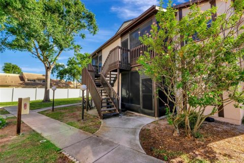 Condo in Bradenton, Florida, 2 bedrooms № 2212107