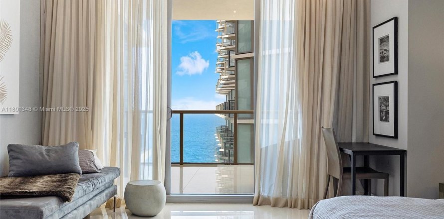 Condo à Bal Harbour, Floride, 2 chambres № 1683461