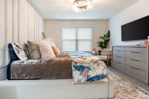 Снять в аренду виллу или дом в Лодердейл-Лейкс, Флорида 4 спальни, 169.83м2, № 1963929 - фото 12