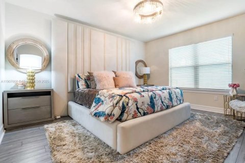 Снять в аренду виллу или дом в Лодердейл-Лейкс, Флорида 4 спальни, 169.83м2, № 1963929 - фото 11