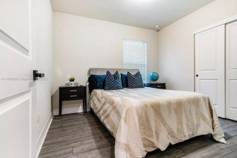 Снять в аренду виллу или дом в Лодердейл-Лейкс, Флорида 4 спальни, 169.83м2, № 1963929 - фото 19