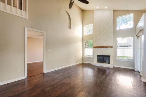 House in Altamonte Springs, Florida 4 bedrooms, 160.72 sq.m. № 2197738 - photo 2