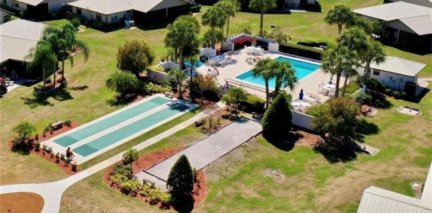Condo in Sebring, Florida, 2 bedrooms  № 1813478