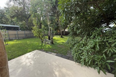 Купить виллу или дом в Майами, Флорида 4 спальни, 133.87м2, № 1989287 - фото 5