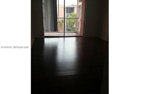 Condominio en venta en Miami, Florida, 2 dormitorios, 74.32 m2 № 2046208 - foto 16
