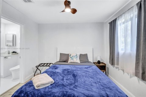 Casa en venta en Hollywood, Florida, 3 dormitorios, 112.04 m2 № 2013802 - foto 12