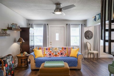 Immobilier commercial à vendre à Mount Dora, Floride: 11 chambres, 510.87 m2 № 1750515 - photo 22