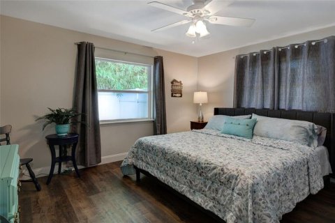 Immobilier commercial à vendre à Mount Dora, Floride: 11 chambres, 510.87 m2 № 1750515 - photo 15