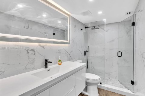 Appartement à louer à Bay Harbor Islands, Floride: 2 chambres, 133.87 m2 № 1966261 - photo 20