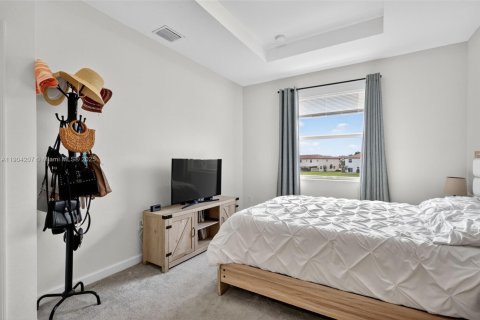 Adosado en venta en Miami, Florida, 4 dormitorios, 169.08 m2 № 1964203 - foto 24