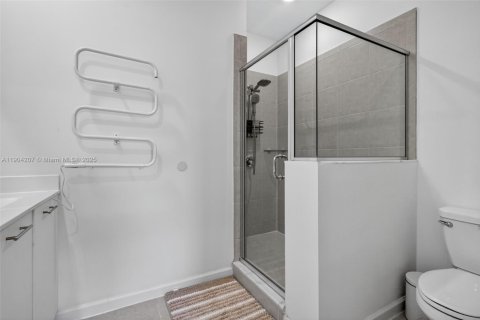 Adosado en venta en Miami, Florida, 4 dormitorios, 169.08 m2 № 1964203 - foto 29