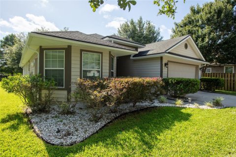 House in Gainesville, Florida 3 bedrooms, 157.66 sq.m. № 2197233 - photo 16
