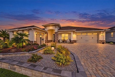Casa en venta en Ocala, Florida, 3 dormitorios, 243.59 m2 № 2426936 - foto 2
