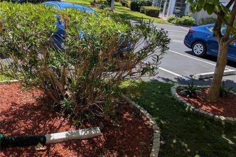 Condo in Lighthouse Point, Florida, 1 bedroom № 2187984 - photo 11