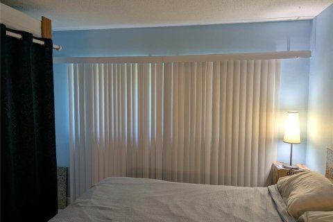 Condo in Lighthouse Point, Florida, 1 bedroom № 2187984 - photo 8