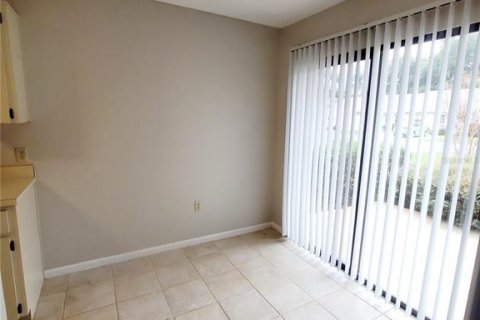 Copropriété à louer à Inverness, Floride: 2 chambres, 89.09 m2 № 2118130 - photo 9