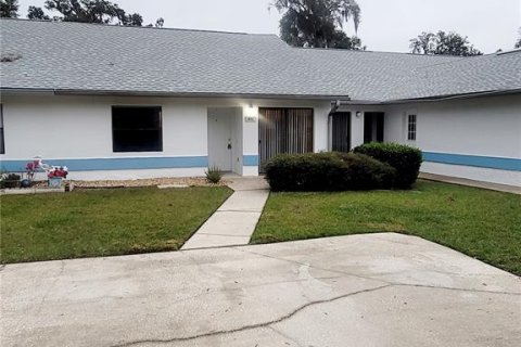 Condo à Inverness, Floride, 2 chambres  № 2118130