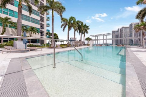 Condominio en venta en Miami, Florida, 2 dormitorios, 109.72 m2 № 2007691 - foto 26