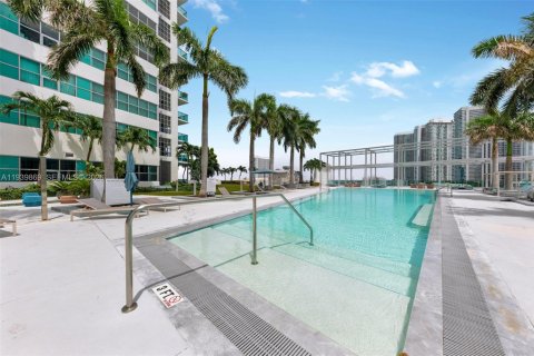Condominio en venta en Miami, Florida, 2 dormitorios, 109.72 m2 № 2007691 - foto 25