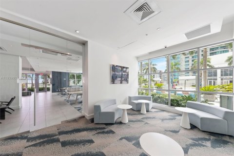 Condominio en venta en Miami, Florida, 2 dormitorios, 109.72 m2 № 2007691 - foto 23