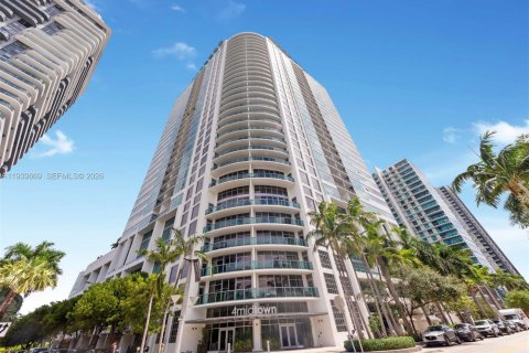 Condominio en venta en Miami, Florida, 2 dormitorios, 109.72 m2 № 2007691 - foto 28