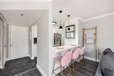 Condominio en venta en Tampa, Florida, 1 dormitorio, 58.62 m2 № 1648720 - foto 5