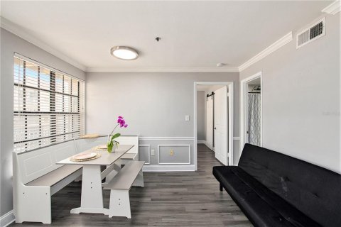 Condominio en venta en Tampa, Florida, 1 dormitorio, 58.62 m2 № 1648720 - foto 10