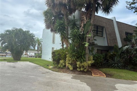 Touwnhouse à vendre à Delray Beach, Floride: 2 chambres, 144.74 m2 № 2436817 - photo 27