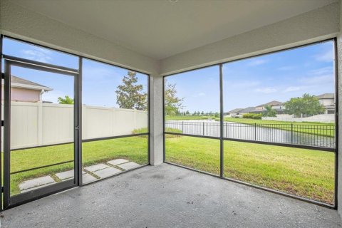 House in Wesley Chapel, Florida 3 bedrooms, 185.62 sq.m. № 1350212 - photo 29
